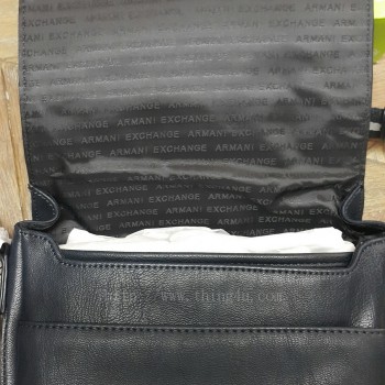กระเป๋าสะพาย armani exchange