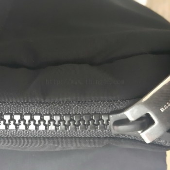 กระเป๋าสะพาย Bally รุ่น Nylon fabric black ของแท้