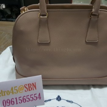 กระเป๋า Prada Saffiano Lux แท้