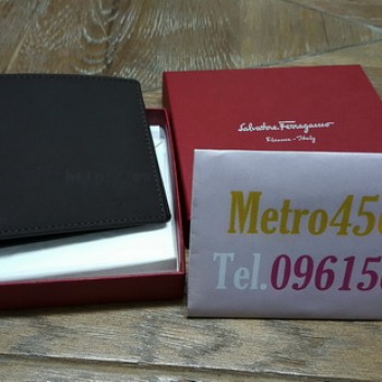 กระเป๋าสตางค์ Ferragamo แท้