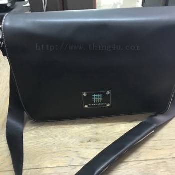 กระเป๋าใส่ notebook ยี่ห้อ urban studio