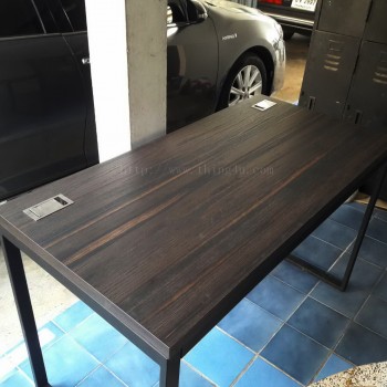 โต๊ะทำงาน ยี่ห้อ SB รุ่น Exio