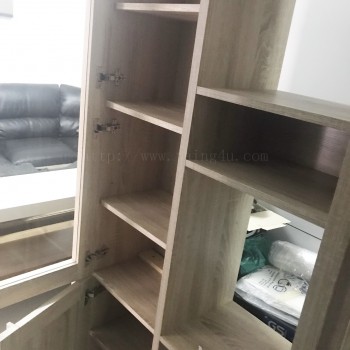 ตู้โชว์ ยี่ห้อ KONCEPT ของใหม่