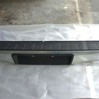 กันชนหลัง MAZDA BT-50 แท้ มือสอง 