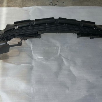 ตะแกรงกันชนหน้า MAZDA 3 BL แท้ 