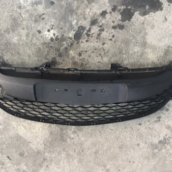 ตะแกรงกันชนหน้า MAZDA 3 BL แท้ รุ่นปลายปี